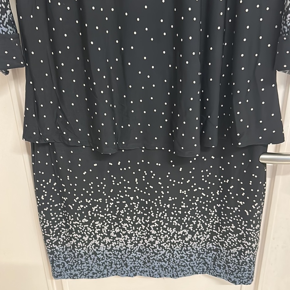 Party dress in size L in high quality Korean fabric with lining ! NWOT - Picture 4 of 7